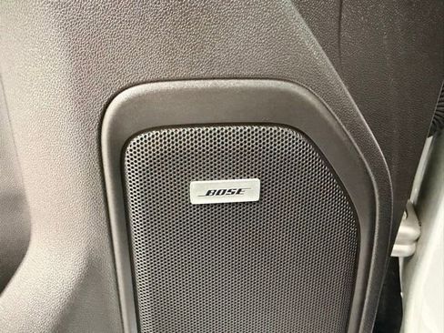 Certified 2022 Chevrolet Silverado 1500 LTZ w/ LTZ Convenience Package II AWD/4WD image 24