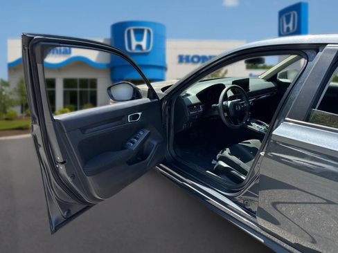 Used 2024 Honda Civic LX image 12