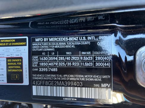 Used 2021 Mercedes-Benz GLS 580 4MATIC image 23
