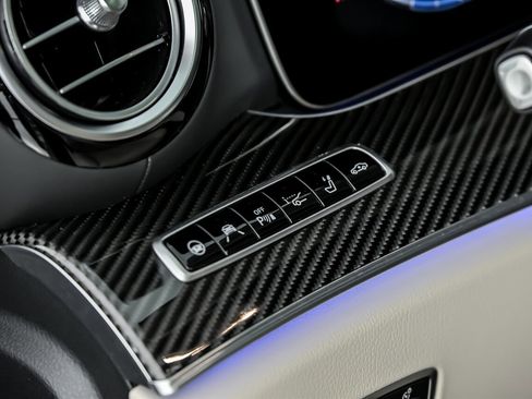 Used 2019 Mercedes-Benz E 63 AMG S image 27