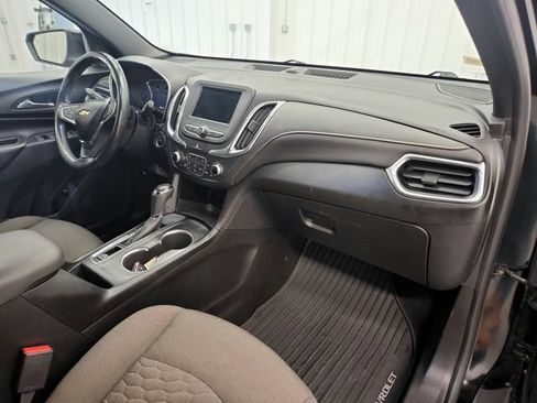 Used 2019 Chevrolet Equinox LT FWD image 27