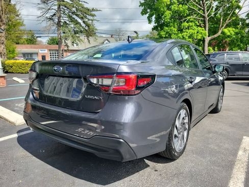 Used 2025 Subaru Legacy Limited AWD/4WD image 3