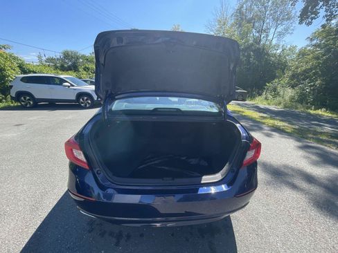Used 2020 Honda Accord EX image 23