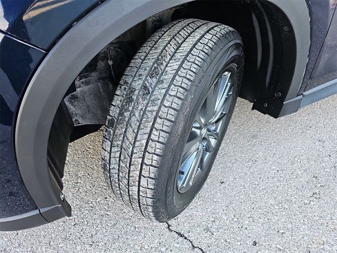 Used 2021 MAZDA CX-5 Touring image 32