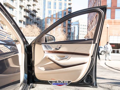 Used 2018 Mercedes-Benz S 560 S 560 4MATIC image 46