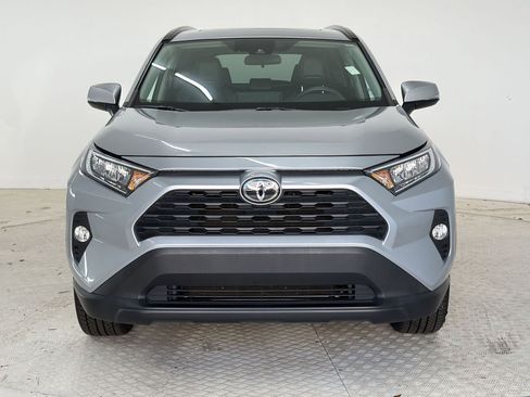 Used 2020 Toyota RAV4 XLE Premium FWD image 6