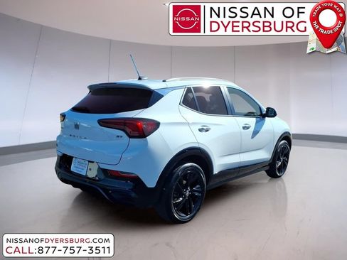 Used 2024 Buick Encore GX Sport Touring w/ Advanced Technology Package FWD image 3