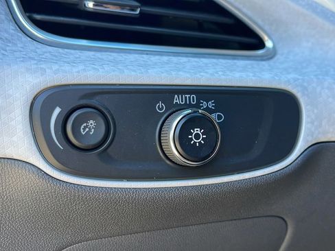 Used 2021 Chevrolet Bolt LT image 23