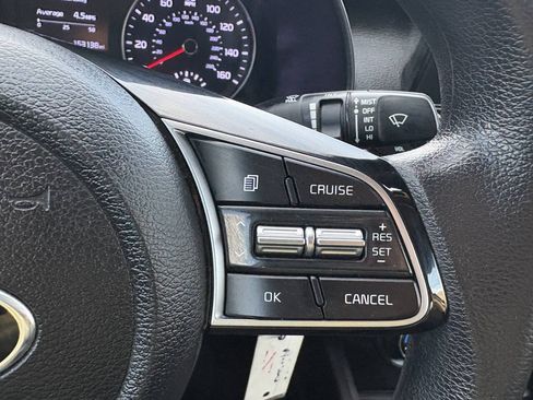 Used 2021 Kia Forte LXS FWD image 35