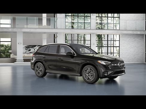Certified 2026 Mercedes-Benz GLC 300 4MATIC image 7