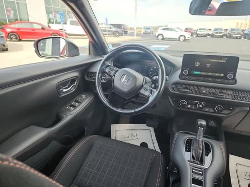 Certified 2023 Honda HR-V Sport image 18