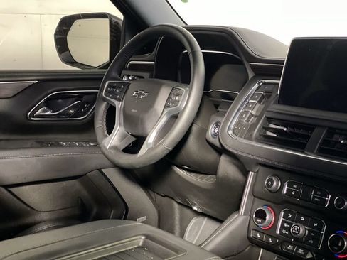 Used 2023 Chevrolet Tahoe Z71 w/ Luxury Package AWD/4WD image 10