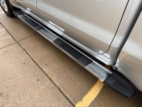 Used 2020 GMC Sierra 1500 SLT image 9