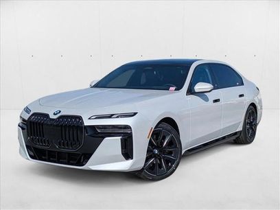 Certified 2024 BMW i7 xDrive60 w/ Premium Package 2