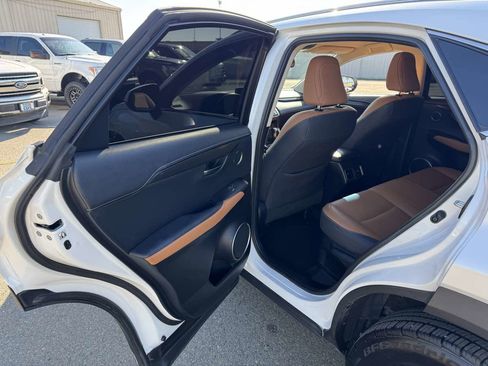 Used 2019 Lexus NX 300 FWD image 22