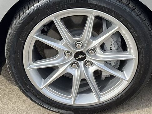 Used 2025 Ford Mustang GT Premium RWD image 10