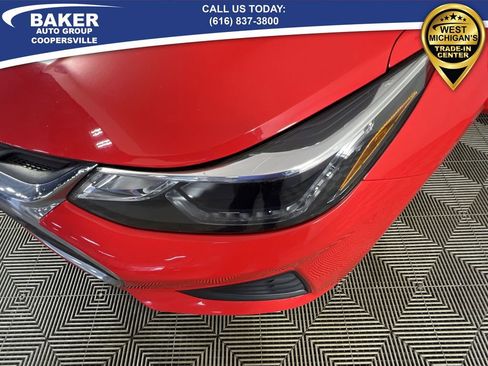 Certified 2019 Chevrolet Cruze LT w/ LT Fleet Convenience Package image 32