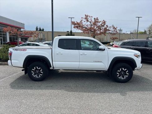 Certified 2021 Toyota Tacoma TRD Off-Road w/ Technology Package image 6
