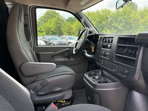 Used 2025 Chevrolet Express 2500 w/ Driver Convenience Package RWD image 21