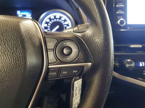 Used 2023 Toyota Camry LE image 21