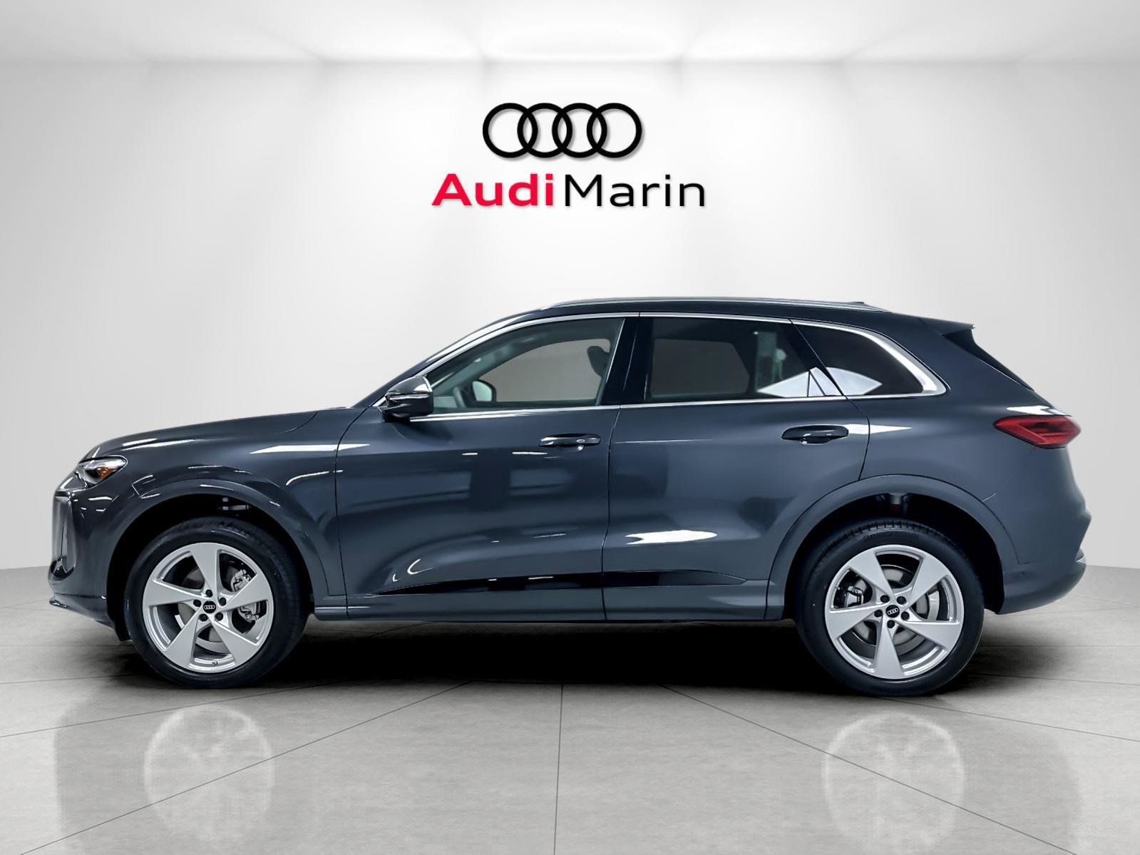 New 2026 Audi Q5 Premium AWD/4WD image 2