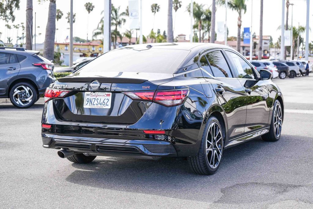 Used 2024 Nissan Sentra SR FWD image 7
