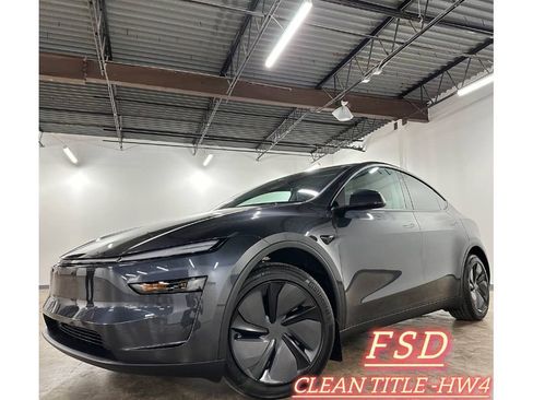 Used 2026 Tesla Model Y 2WD image 1