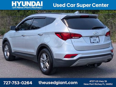 Used 2018 Hyundai Santa Fe Sport FWD image 3