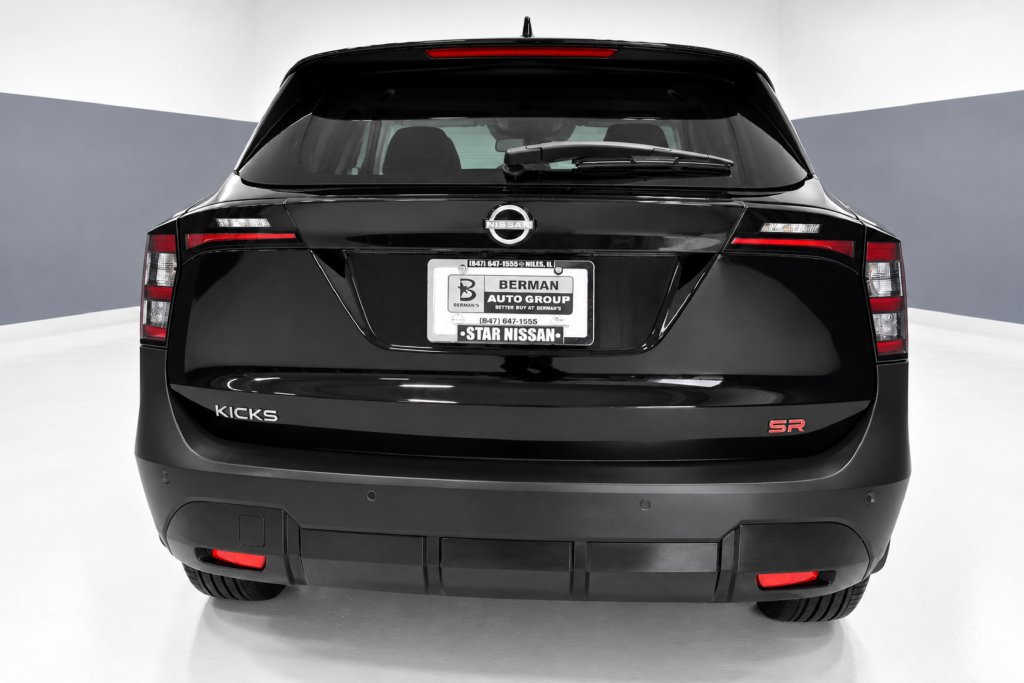 Certified 2026 Nissan Kicks SR w/ SR Premium Package FWD image 9