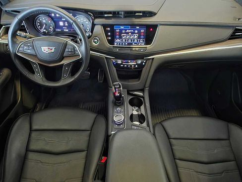 Used 2024 Cadillac XT5 Sportv w/ Platinum Package AWD/4WD image 18