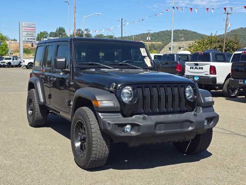 Used 2020 Jeep Wrangler Unlimited Sport S AWD/4WD image 4