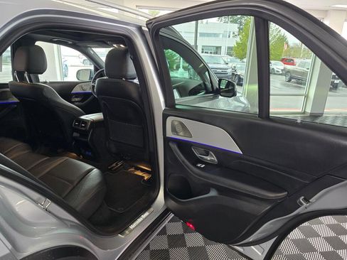 Used 2025 Mercedes-Benz GLE 350 4MATIC image 39