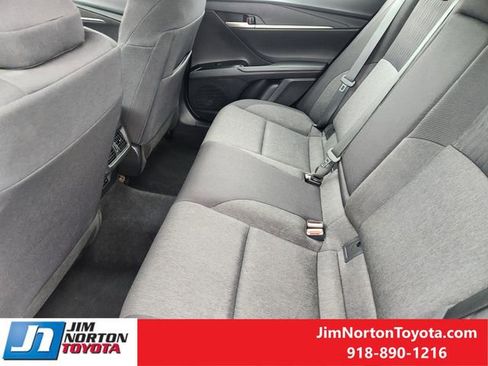 Used 2025 Toyota Camry LE image 30