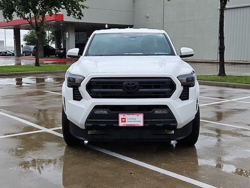 Used 2024 Toyota Tacoma SR5 RWD image 2