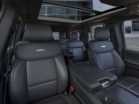 New 2025 Ford Expedition Platinum w/ Stealth Performance Package AWD/4WD image 10