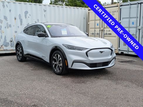 Certified 2021 Ford Mustang Mach-E Premium RWD image 3