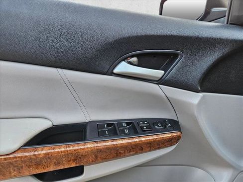 Used 2012 Honda Accord EX-L image 23