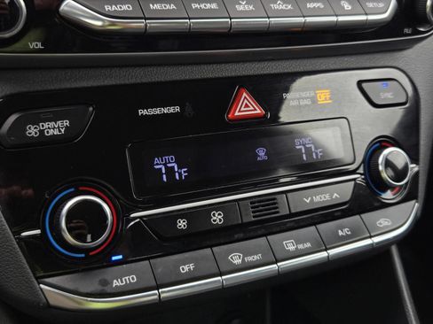 Used 2019 Hyundai Ioniq Limited FWD image 23