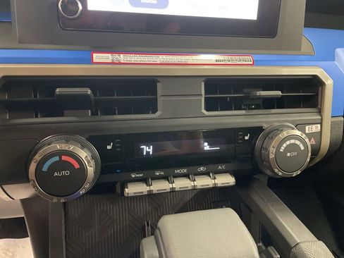 New 2025 Toyota Tacoma TRD Off-Road image 22