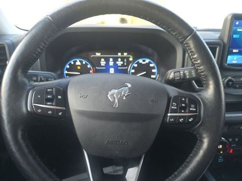 Used 2021 Ford Bronco Sport Outer Banks w/ Outer Banks Package (96D) image 28