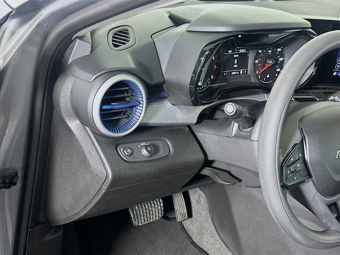 Used 2025 Chevrolet Trax LS image 17