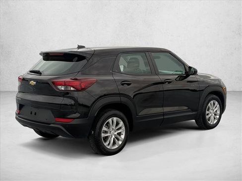 Used 2022 Chevrolet TrailBlazer LS FWD image 5