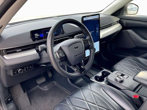 Used 2023 Ford Mustang Mach-E Select image 18