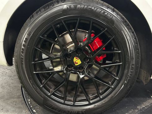 Used 2018 Porsche Macan GTS image 36