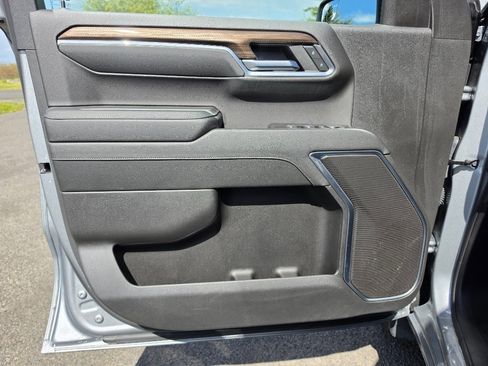 Used 2024 Chevrolet Silverado 1500 RST AWD/4WD image 12