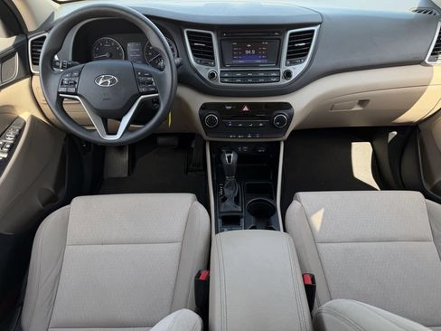 Used 2018 Hyundai Tucson SE w/ Cargo Package FWD image 10