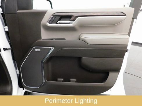 Used 2023 GMC Sierra 1500 SLT w/ SLT Premium Plus Package image 37