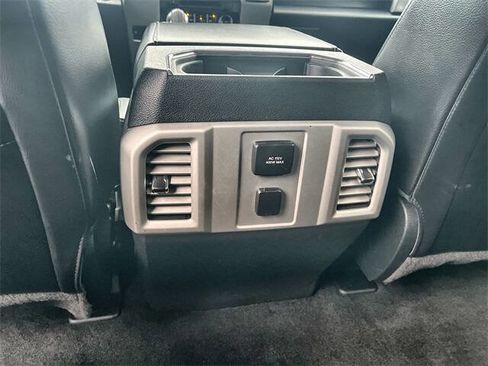 Used 2015 Ford F150 Lariat w/ Equipment Group 501A Mid image 20