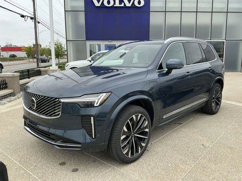 New 2026 Volvo XC90 T8 Plus w/ Protection Package Premier AWD/4WD image 1