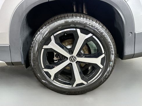 New 2026 Volkswagen Tiguan SE AWD/4WD image 29